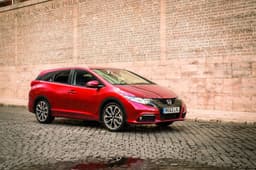 New Honda Civic Tourer photo gallery